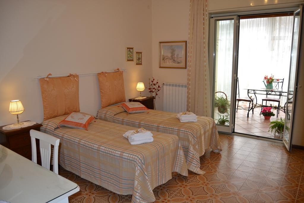 Bed & Breakfast Marena Sant'Agata Li Battiati Exteriör bild