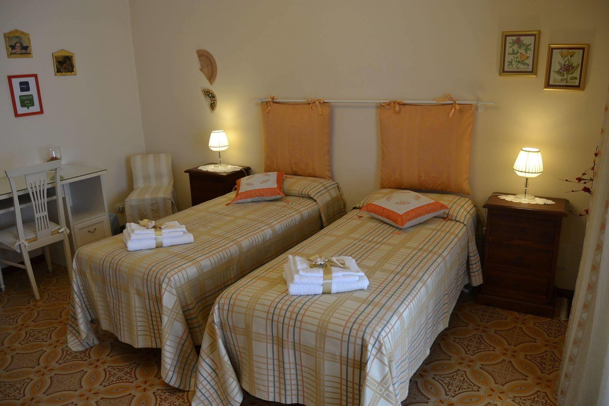 Bed & Breakfast Marena Sant'Agata Li Battiati Exteriör bild